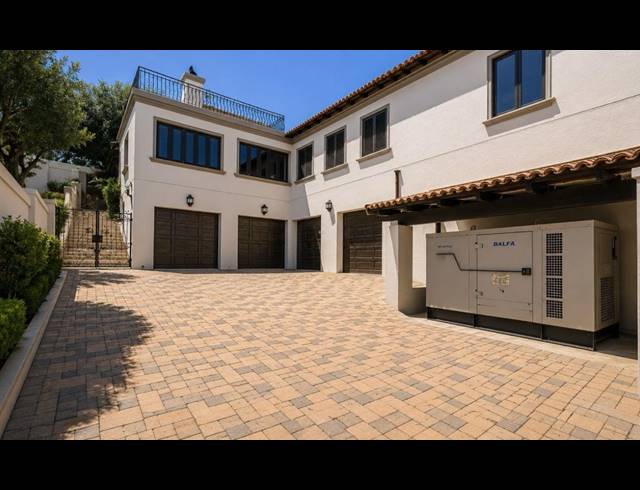 5 BEDROOM HOUSE FOR SALE IN MEYERSDAL NATURE ESTATE